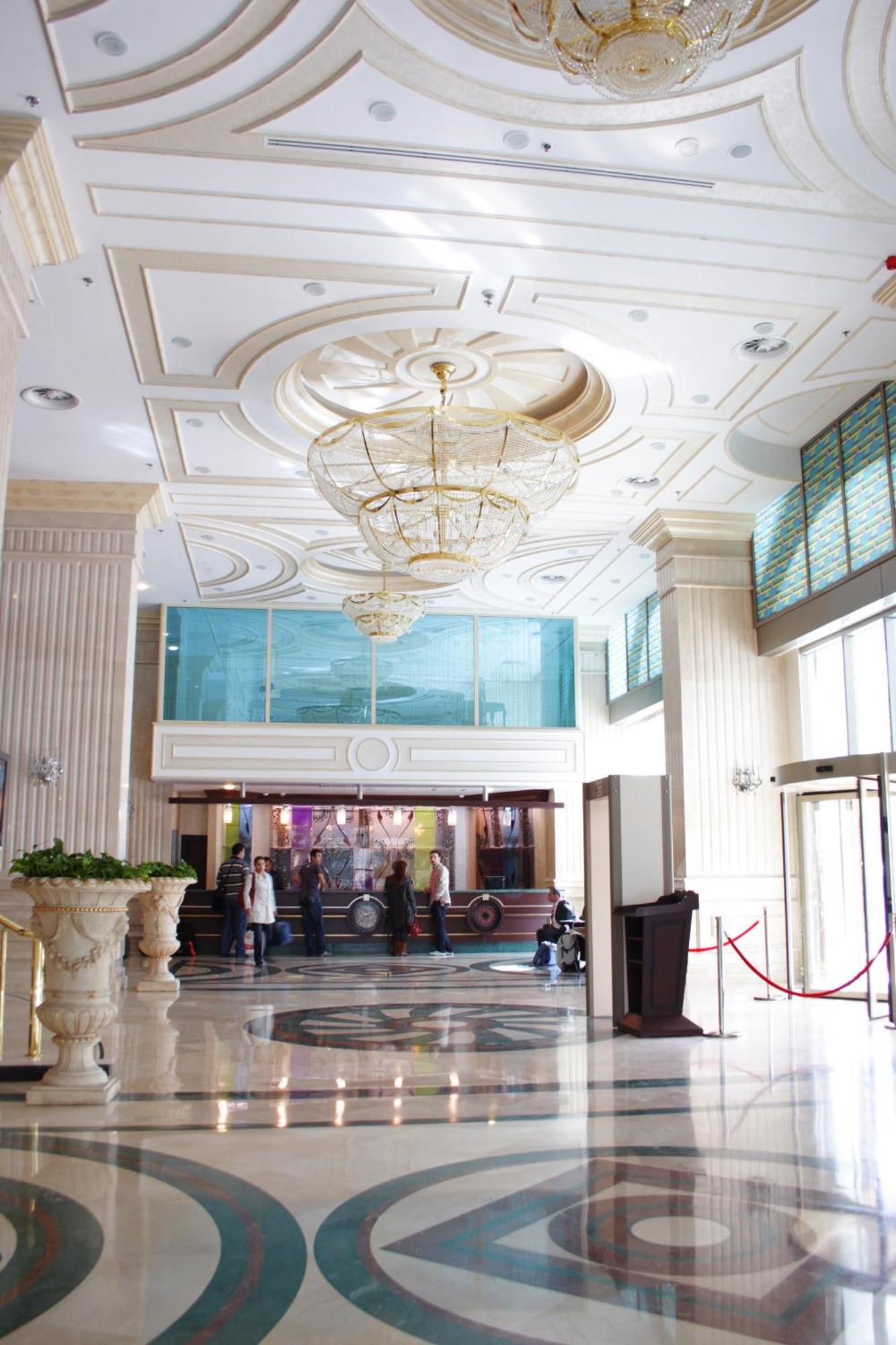 Eser Premium Hotel & Spa Бююкчекмедже Екстер'єр фото Lobby
