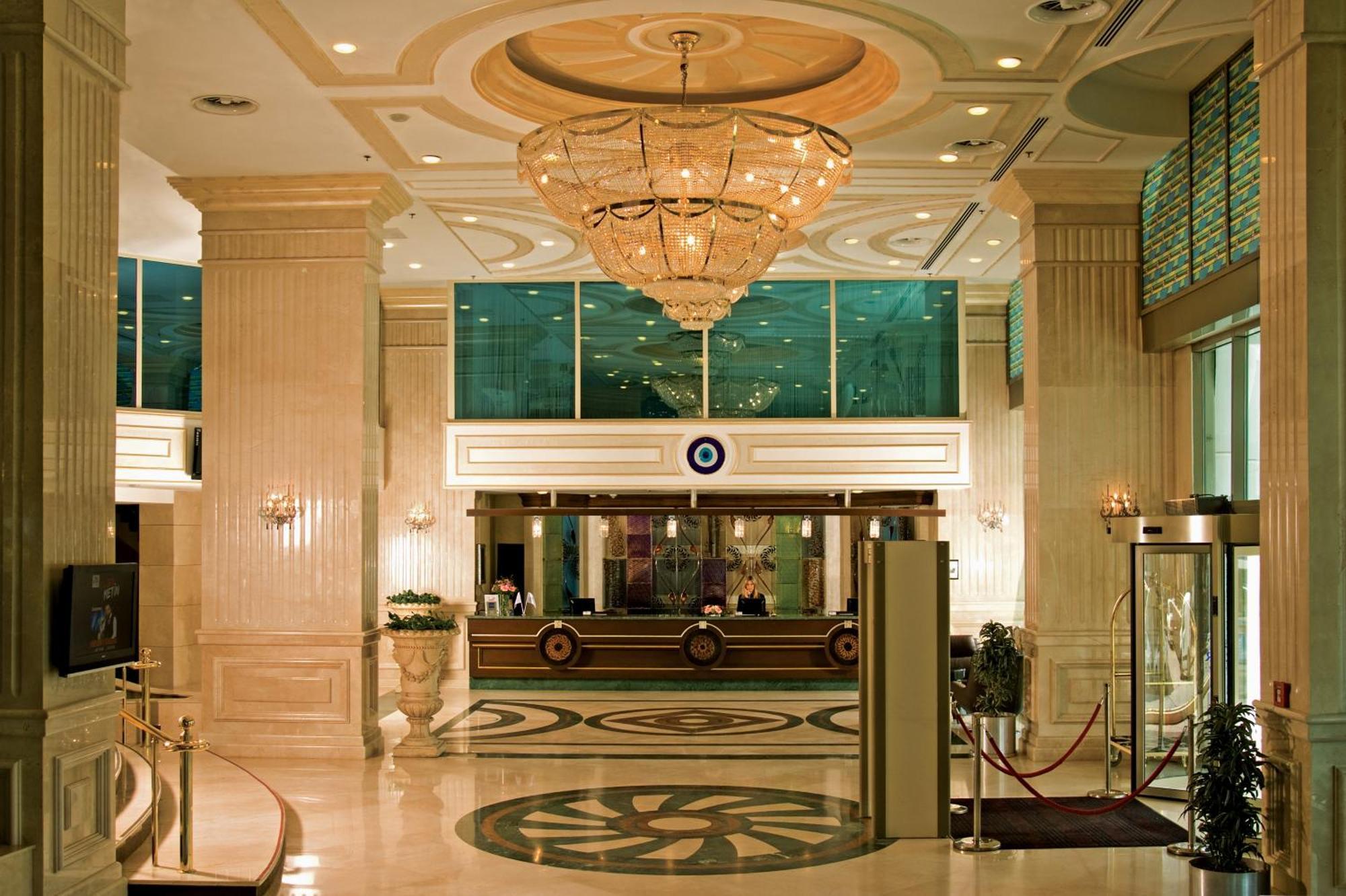 Eser Premium Hotel & Spa Бююкчекмедже Екстер'єр фото Lobby