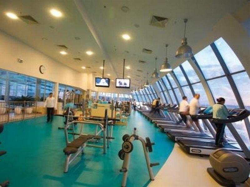 Eser Premium Hotel & Spa Бююкчекмедже Екстер'єр фото The gym at the University of Nottingham Malaysia Campus