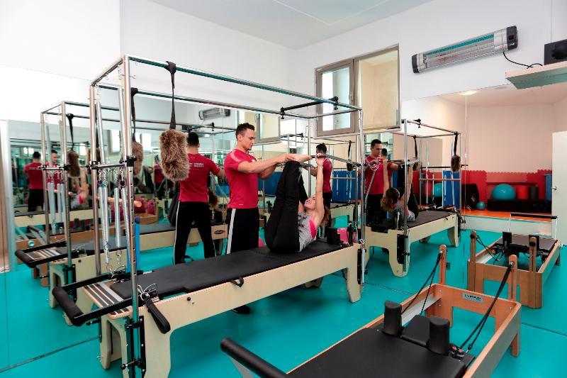 Eser Premium Hotel & Spa Бююкчекмедже Екстер'єр фото Pilates studio